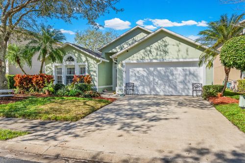 2574 12th Sq Sw, Vero Beach, FL, 32968-5064 | Card Image