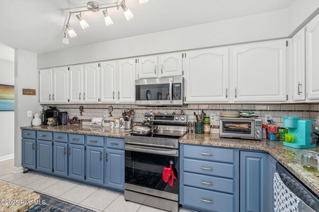 Kitchen | Image 23