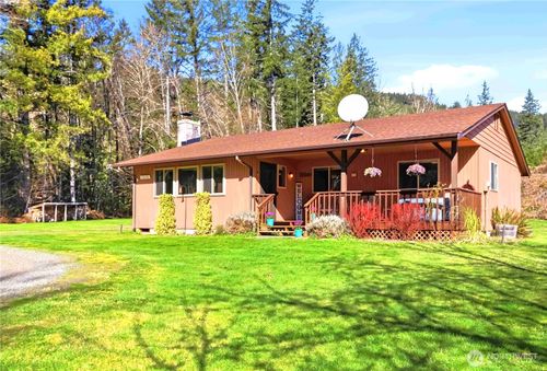 35-706 Falls Rd, Randle, WA, 98377-9705 | Card Image