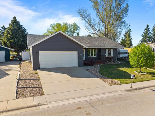 2122 11th Ave, Belle Fourche, SD, 57717-2234 | Card Image