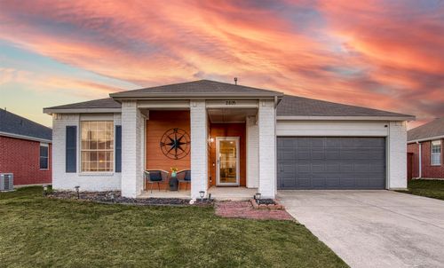 2805 Whetstone Dr, Corinth, TX, 76210-6469 | Card Image