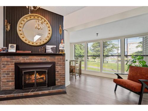 10-45915 Cheam Ave, Chilliwack, BC, V2P1N7 | Card Image