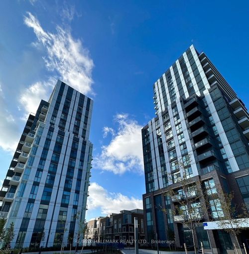 820-60 Honeycrisp Cres, Concord, ON, L4K0N5 | Card Image