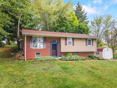 175 Wises Grove Rd, House other with 4 bedrooms, 2 bathrooms and 2 parking in North Sewickley Twp PA | Image 2