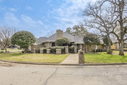 3719 Danbury Dr, Arlington, TX, 76016-3018 | Card Image