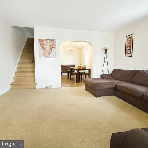 515 Andrews Ave, DARBY, PA, 19023-3401 | Card Image