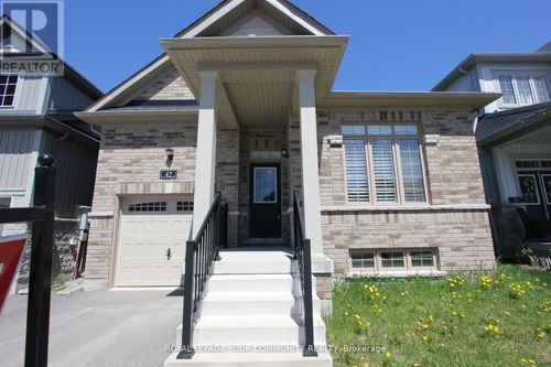 42 Northhill Avenue, Cavan Monaghan (Cavan Twp), ON, L4A1G0 | Card Image