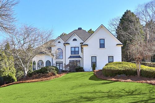 5940 Whitestone Ln, Suwanee, GA, 30024-3381 | Card Image