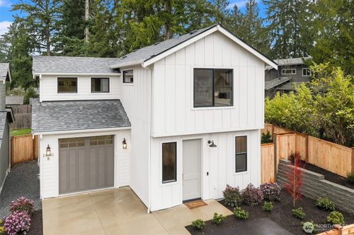 b-20701 82nd Ave W, Edmonds, WA, 98026-6723 | Card Image