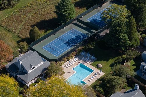 40-40 Hillside Dr, Wayland, MA, 01778-3814 | Card Image