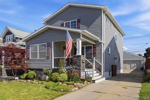 451 Westgate Rd, Tonawanda, NY, 14217-2220 | Card Image