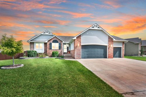 2404 S Monument St, Wichita, KS, 67235-8606 | Card Image