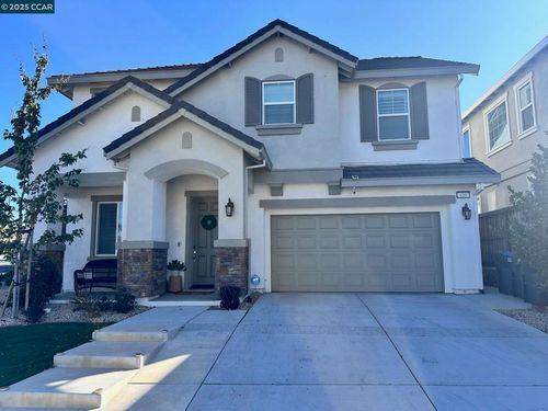 499 Yarrow Dr, Fairfield, CA, 94534-4288 | Card Image