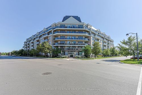 210-111 Civic Square Gate, Aurora, ON, L4G0S6 | Card Image