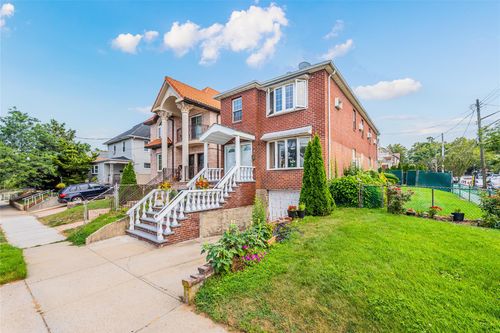 12104 150th Ave, South Ozone Park, NY, 11420-4009 | Card Image