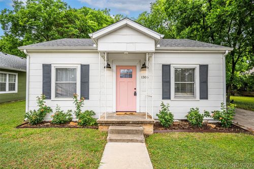 1305 Hargrove St, Ardmore, OK, 73401-1907 | Card Image