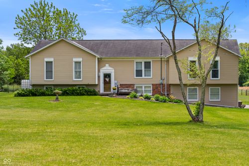 17975 E County Road 365 N, Hope, IN, 47246-9723 | Card Image