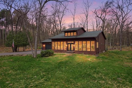 E2425 Lamplighter Lane, Farmington, WI, 54981 | Card Image