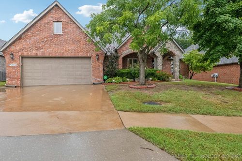4862 E 148th Pl S, Bixby, OK, 74008-4071 | Card Image