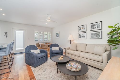 b11-473 12th Ave S, NAPLES, FL, 34102-8011 | Card Image