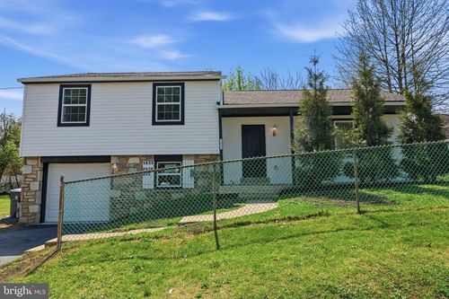 1625 Park Ave, WILLOW GROVE, PA, 19090-4515 | Card Image