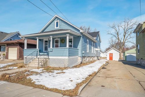 1370 Ceape Avenue, OSHKOSH, WI, 54901 | Card Image