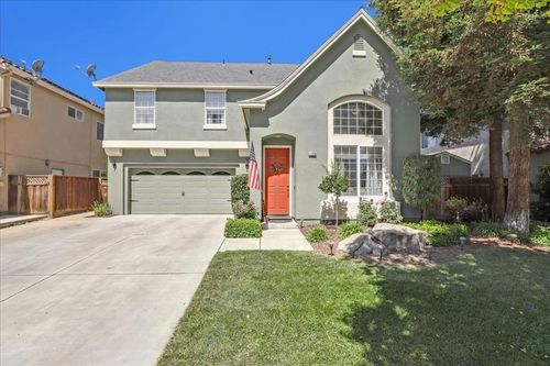 1760 Morning Glory Dr, Hollister, CA, 95023 | Card Image