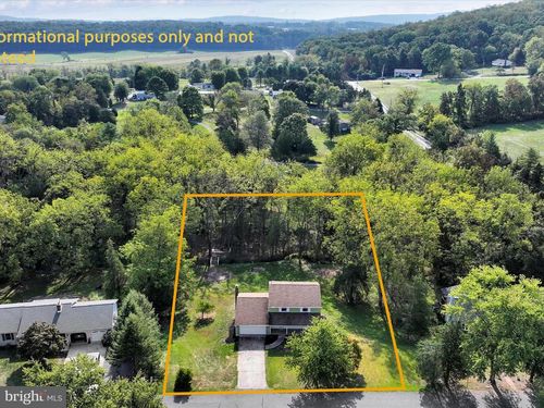 15 Cedar Dr, YORK HAVEN, PA, 17370-9517 | Card Image