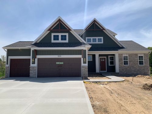 7870 Woodhurst Drive Ne, Rockford, MI, 49341 | Card Image