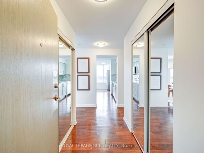 1509 - 330 Rathburn Rd W, Condo with 2 bedrooms, 2 bathrooms and null parking in Mississauga ON | Image 4