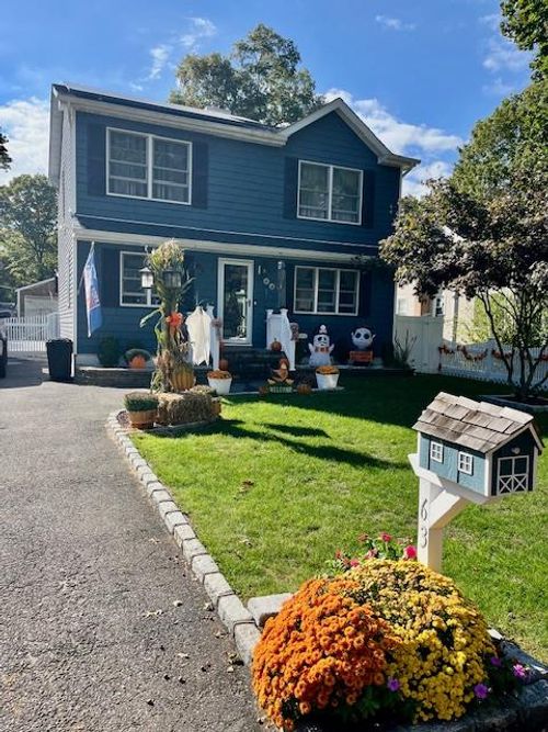 63 Revilo Ave, Shirley, NY, 11967-1710 | Card Image