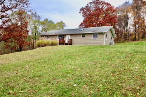 114 Caldwell Ln, Fenelton, PA, 16034-9744 | Card Image