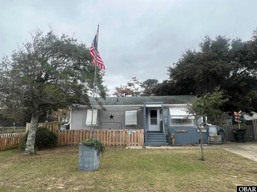 1637 Village Ln, Kill Devil Hills, NC, 27948-8482 | Card Image