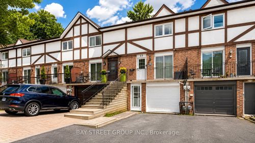 23 Southport St, Toronto, ON, M6S4W7 | Card Image