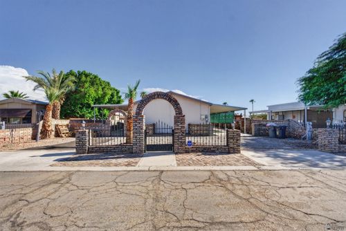 12243 E 36th Pl, Yuma, AZ, 85367-6600 | Card Image
