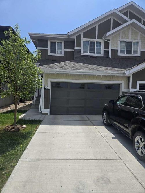 123 Walcrest Way Se, Calgary, AB, T2X4G2 | Card Image