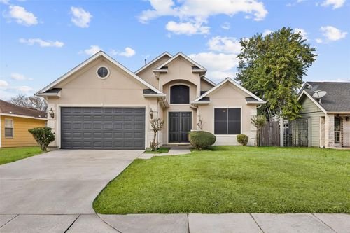 2305 Huntington Dr, Pasadena, TX, 77506-2815 | Card Image