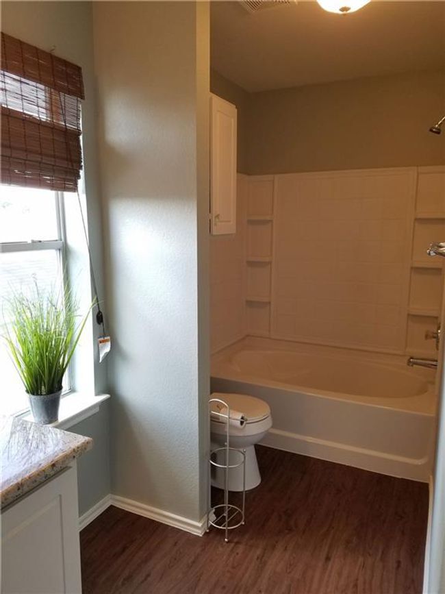 650 Goldenrod St, House other with 4 bedrooms, 3 bathrooms and 2 parking in Kyle TX | Image 9