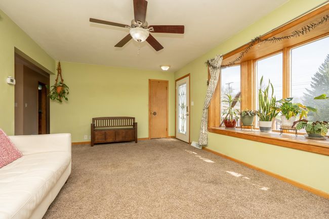 230 N Black Eagle Dr, House other with 5 bedrooms, 3 bathrooms and null parking in Mankato MN | Image 5