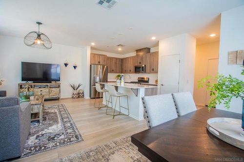 359 Sweet Pl, Fallbrook, CA, 92028-6549 | Card Image