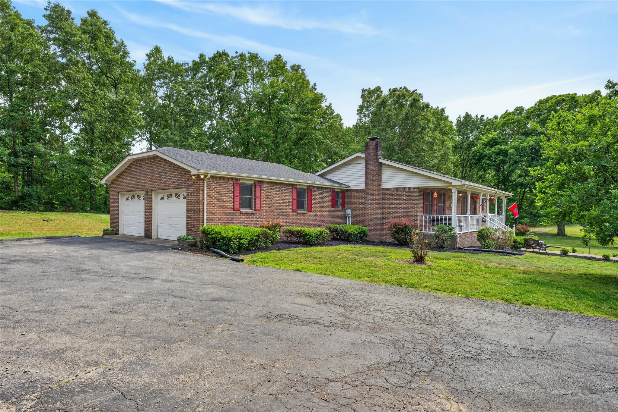 Residential in Tennessee Ridge 5
