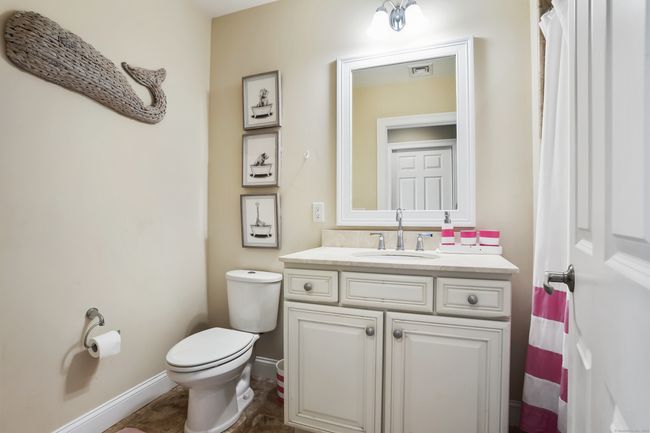 206 - 206 Copper Square Dr, Condo with 2 bedrooms, 3 bathrooms and 2 parking in Bethel CT | Image 18