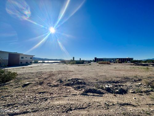 125 Park Ave, Lake Havasu City, AZ, 86403-9302 | Card Image