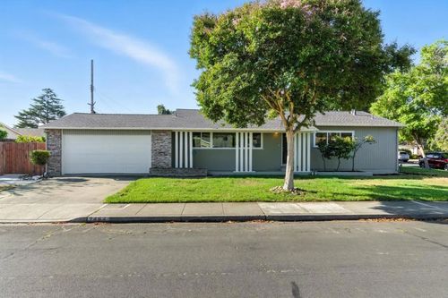 2464 Brannan Pl, Santa Clara, CA, 95050 | Card Image