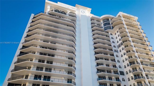 APT-1602C - 100 S Birch Rd, Condo with 3 bedrooms, 3 bathrooms and null parking in Fort Lauderdale FL | Image 86