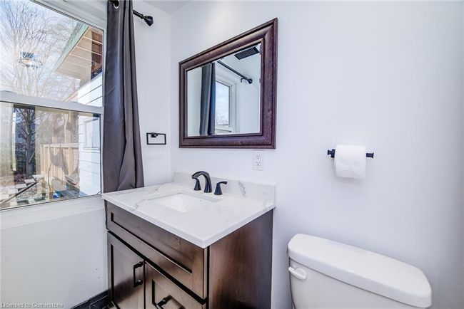 720 Main St W, House other with 2 bedrooms, 3 bathrooms and 3 parking in Listowel ON | Image 8