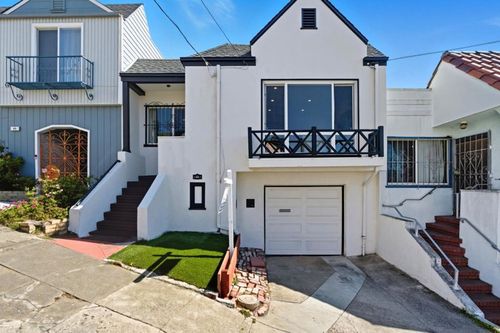 53 Venus St, San Francisco, CA, 94124-2242 | Card Image
