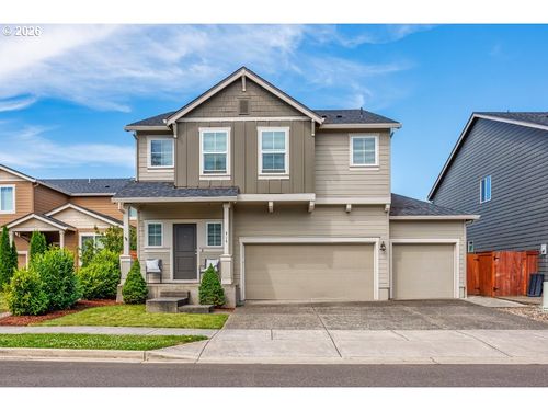 915 N Gibert Ct, Ridgefield, WA, 98642 | Card Image