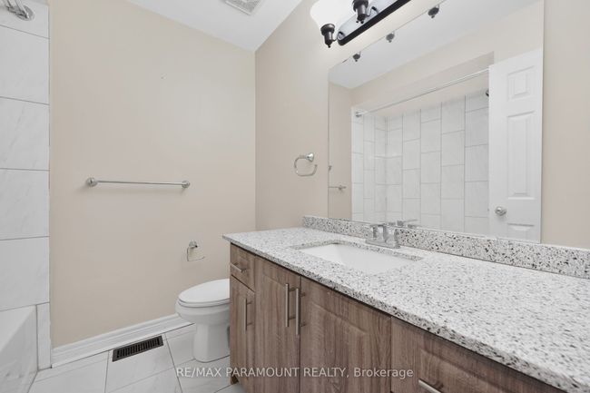 4 Summerdale Cres, House other with 5 bedrooms, 4 bathrooms and 4 parking in Brampton ON | Image 22