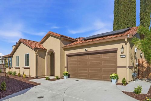 1957 Apiary Way, Hughson, CA, 95326-7004 | Card Image